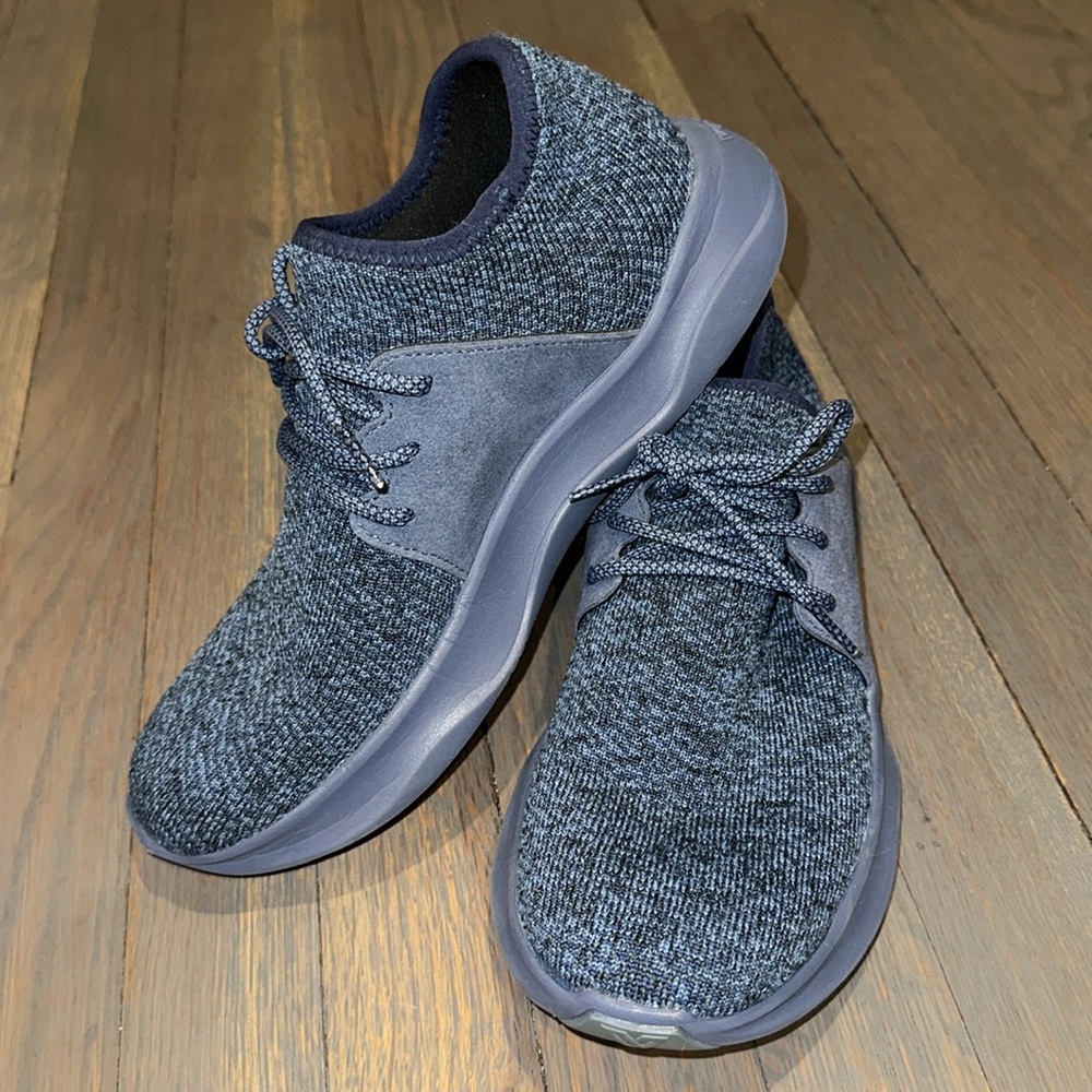 Vessi Women's Knit Sneakers in Heathered Navy/Gray